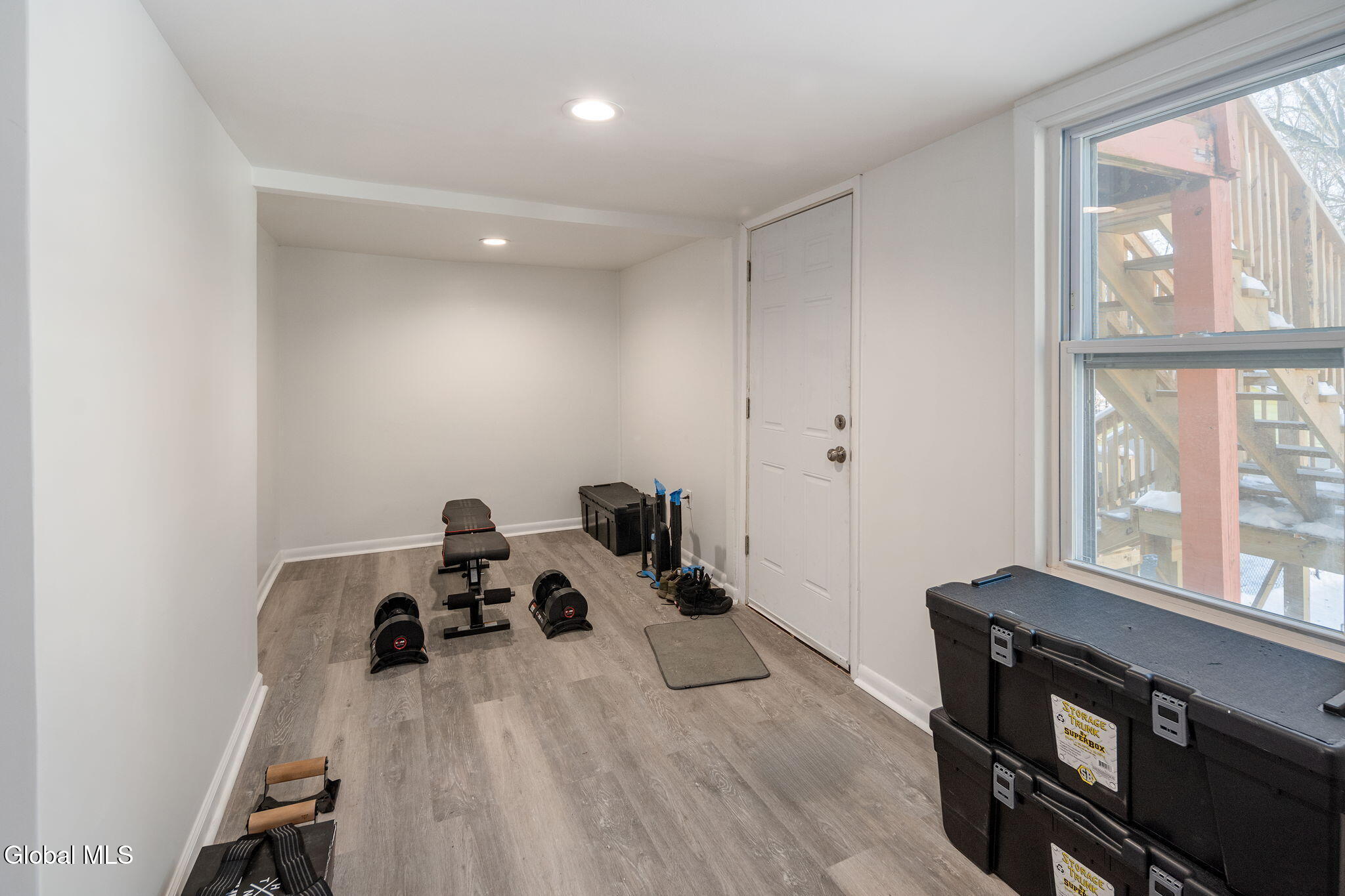 1073 Regent Street Schenectady, NY 12309 - Photo 25 of 51 26-1073RegentSt_26