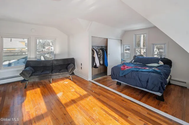 $289,900 | 1073 Regent Street, Schenectady, NY 12309