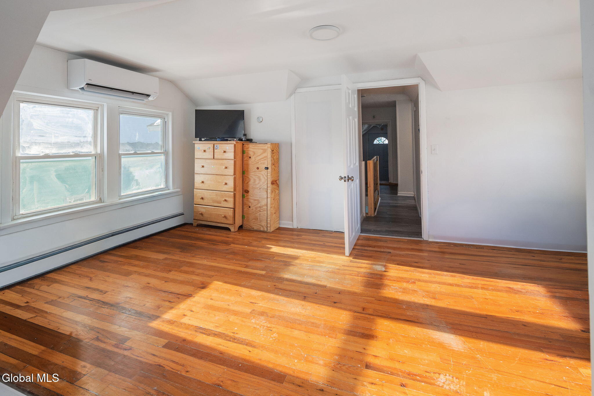 1073 Regent Street Schenectady, NY 12309 - Photo 30 of 51 31-1073RegentSt_31