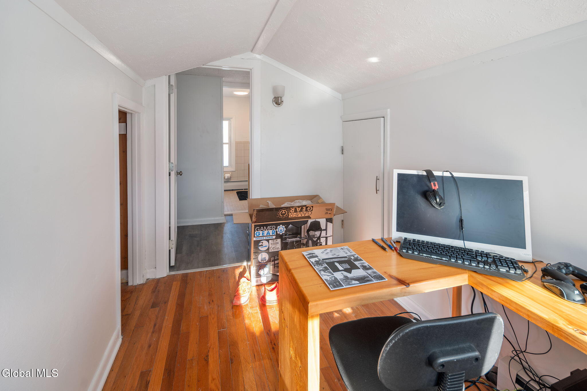 1073 Regent Street Schenectady, NY 12309 - Photo 34 of 51 35-1073RegentSt_35