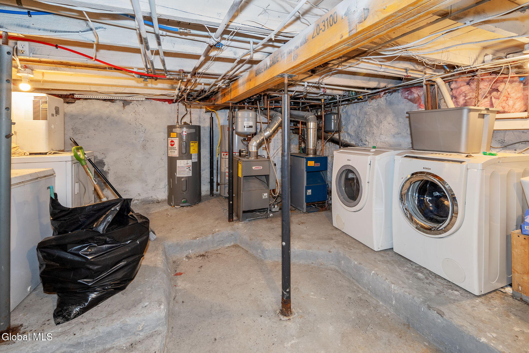 1073 Regent Street Schenectady, NY 12309 - Photo 38 of 51 39-1073RegentSt_39