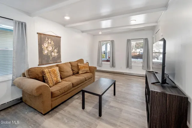 $289,900 | 1073 Regent Street, Schenectady, NY 12309