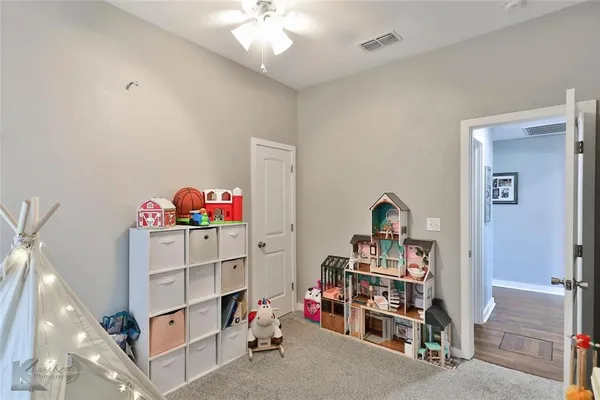 $2,695 | 1441 South 2nd Street, Abilene, TX 79602
