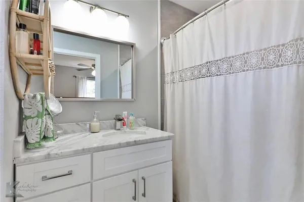 $2,695 | 1441 South 2nd Street, Abilene, TX 79602