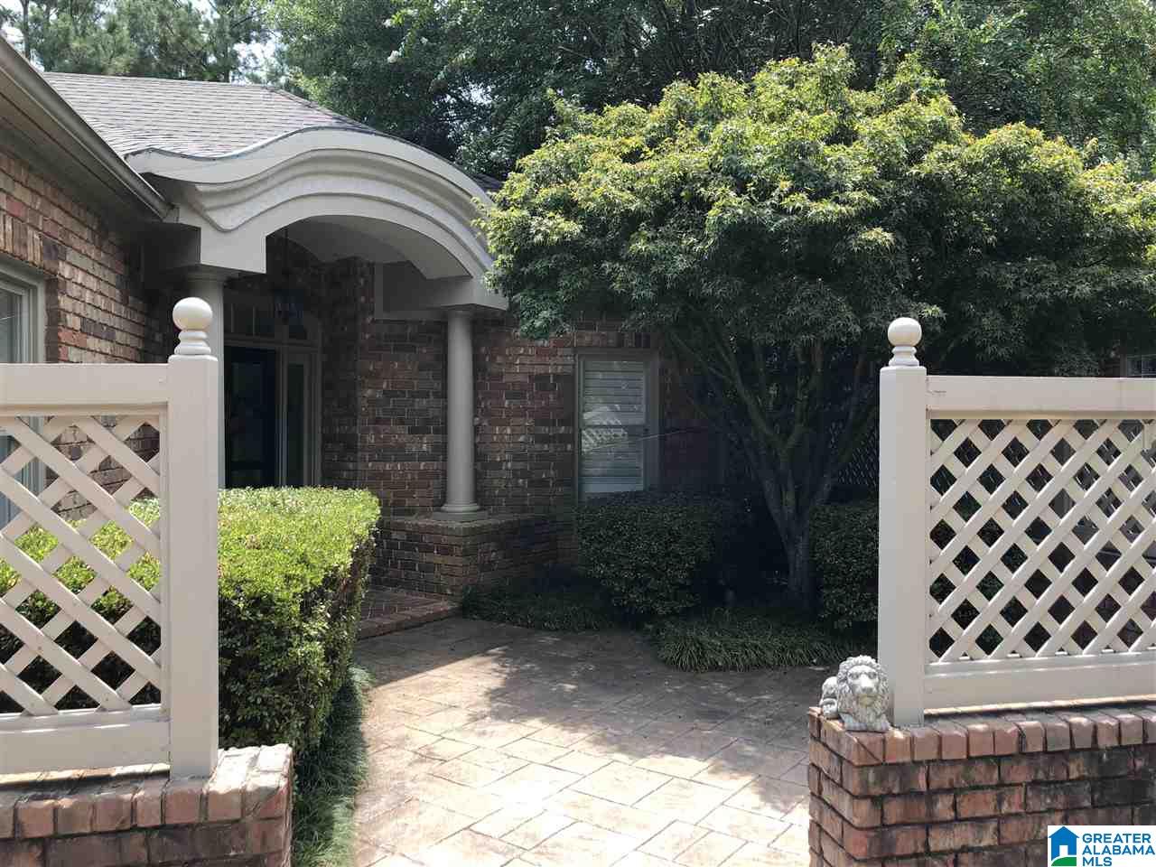 859 Caledonian Way Birmingham, AL 35242 - Photo 2 of 18