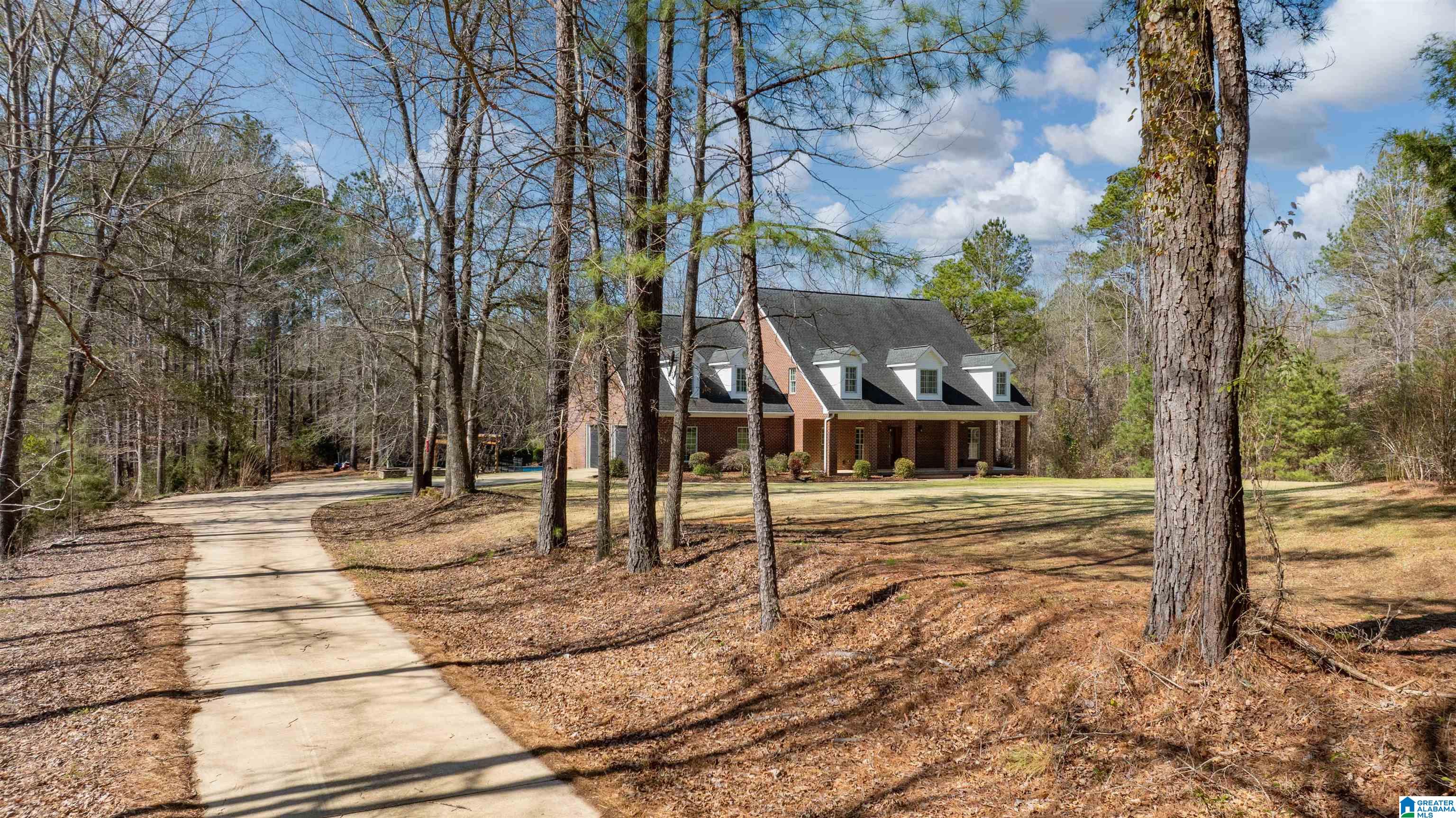 12371 Slayton Road Duncanville, AL 35456 - Photo 6 of 81