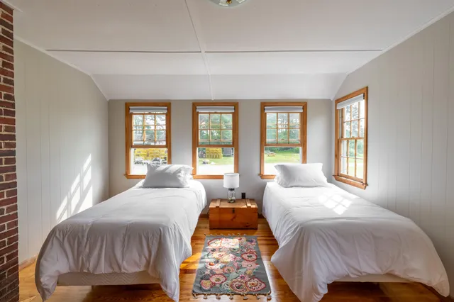 $5,000 | 20 Ocean Boulevard, North Hampton, NH 03862