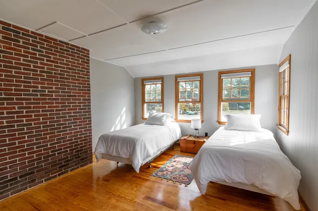 $5,000 | 20 Ocean Boulevard, North Hampton, NH 03862