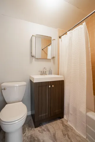 $5,000 | 20 Ocean Boulevard, North Hampton, NH 03862