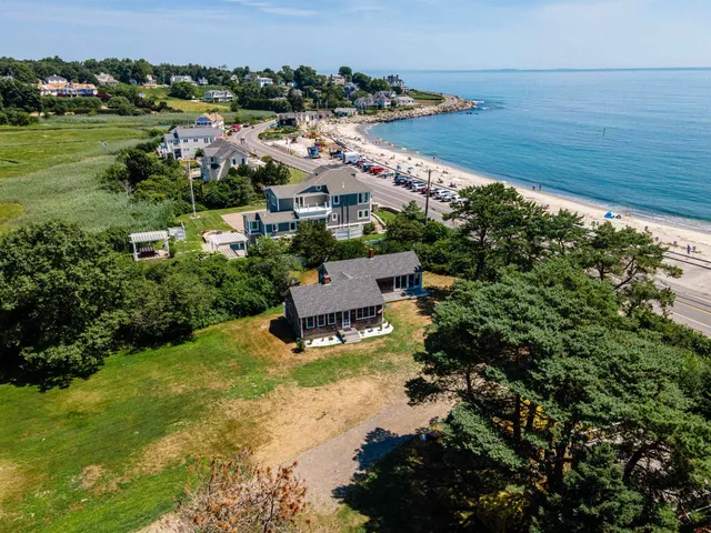 $5,000 | 20 Ocean Boulevard, North Hampton, NH 03862