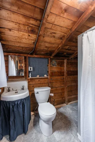 $5,000 | 20 Ocean Boulevard, North Hampton, NH 03862