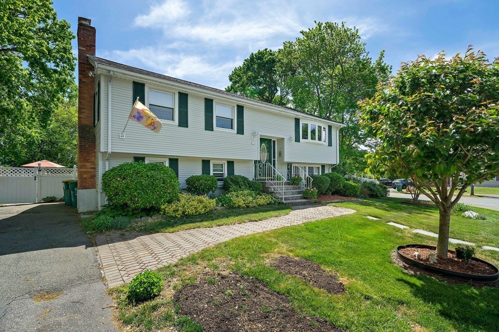 12 Audubon Road Norwood, MA 02062 - Photo 3 of 28 Gallery Image 3