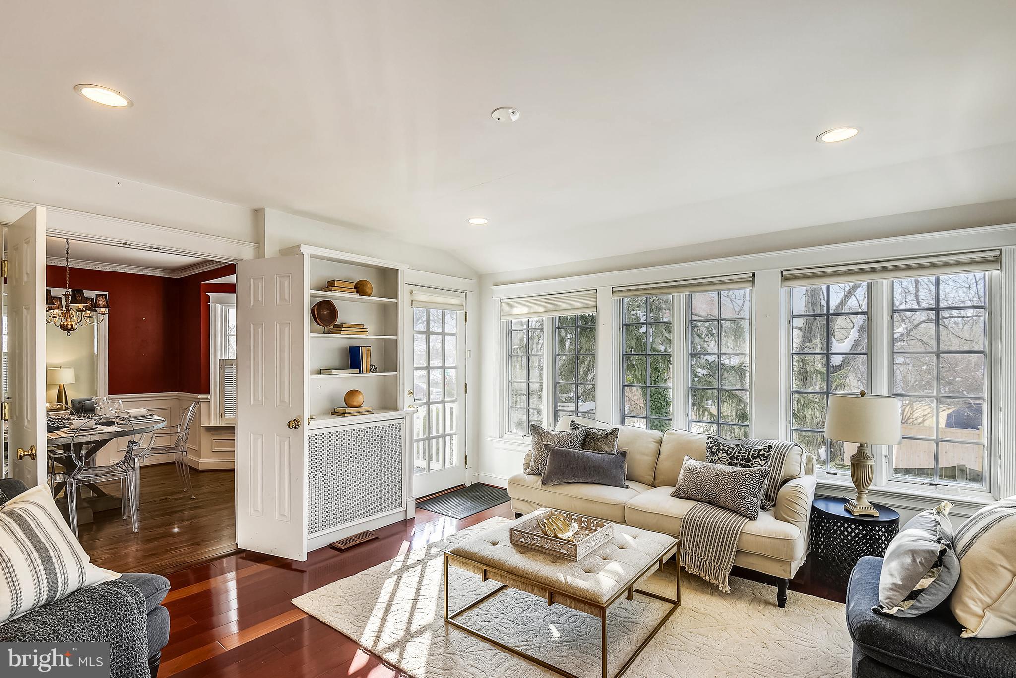 2400 Cameron Mills Road Alexandria, VA 22302 - Photo 11 of 48 Sunroom with built ins