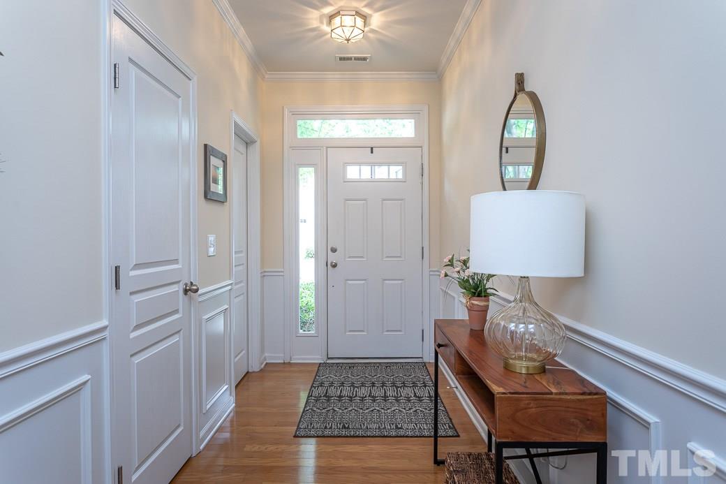 5930 Chivalry Court Raleigh, NC 27612 - Photo 4 of 30