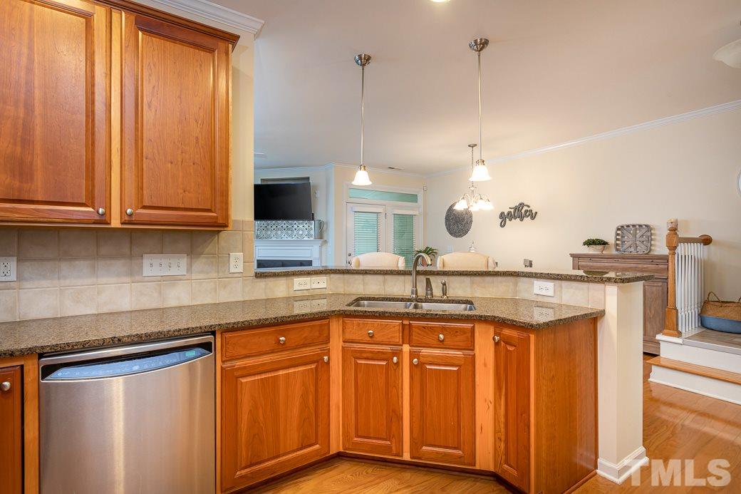 5930 Chivalry Court Raleigh, NC 27612 - Photo 7 of 30