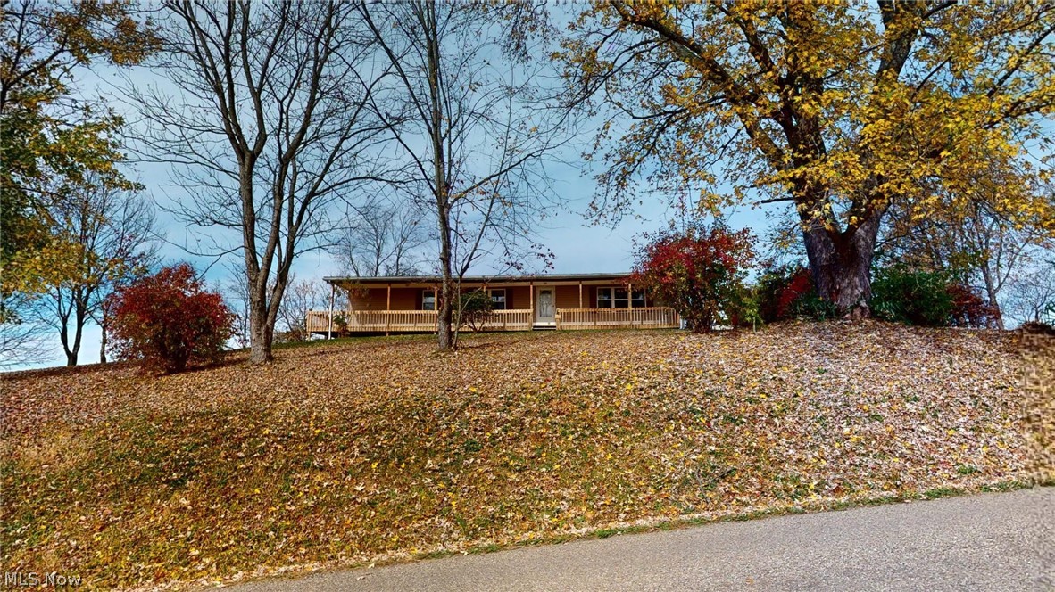 709 Barnett Ridge Road Belpre, OH 45714 - Photo 1 of 17 Gallery Image 1