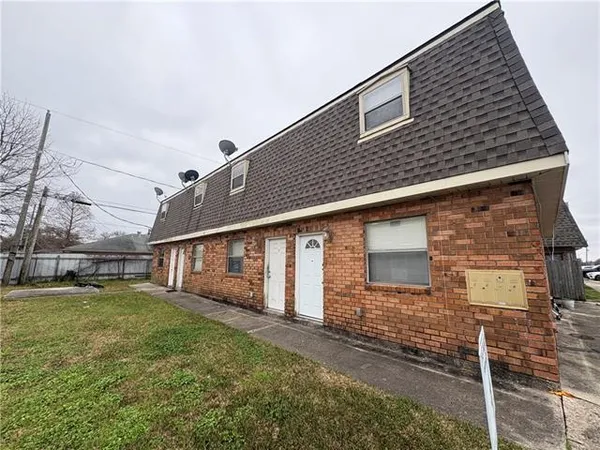 $1,200 | 3701 Golden Drive, Unit D, Chalmette, LA 70043