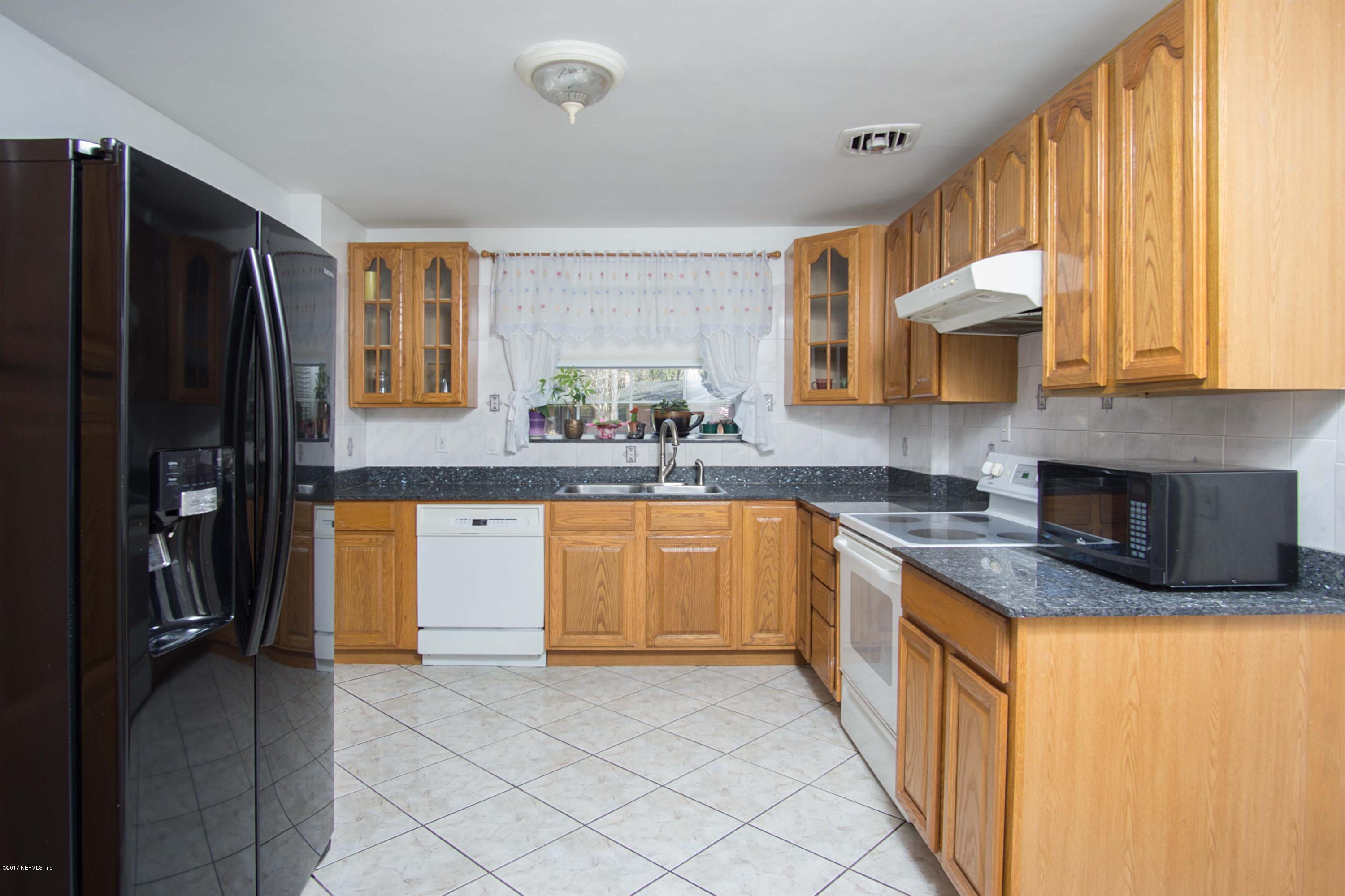 3612 Coronado Road Jacksonville, FL 32217 - Photo 7 of 22 7Kitchen
