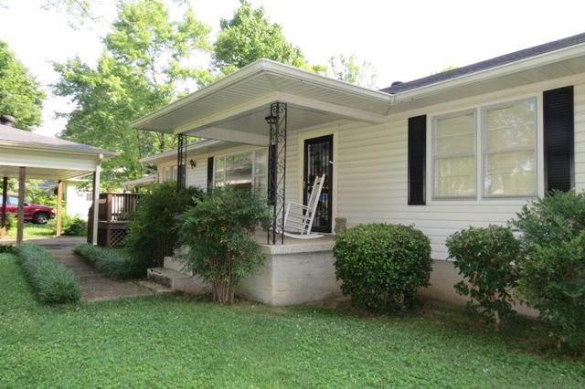 4623 Adams Road Hixson, TN 37343 - Photo 4 of 32 Welcoming Front Porch!