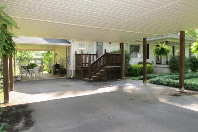 4623 Adams Road Hixson, TN 37343 - Photo 6 of 32 Another Carport with added storage!