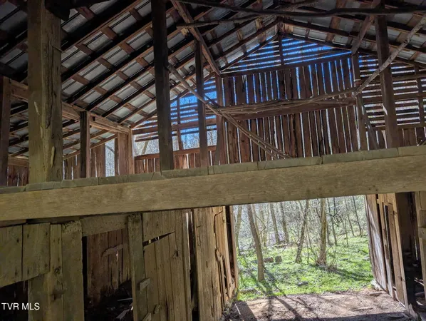 $189,000 | Tbd Hen Reasor Road, Big Stone Gap, VA 24219