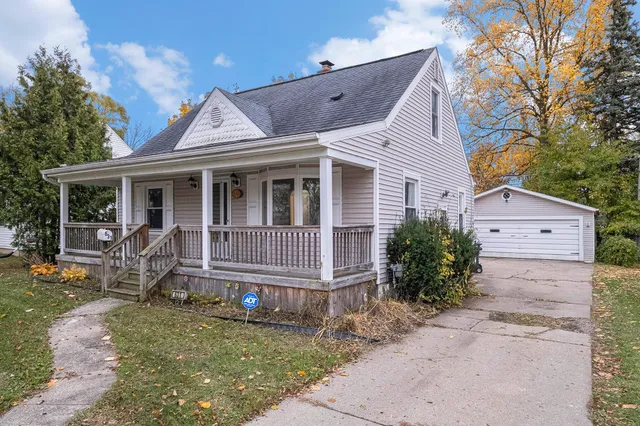 $87,500 | 631 Campbell Street, Flint, MI 48507
