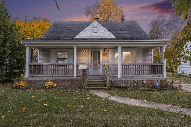 $87,500 | 631 Campbell Street, Flint, MI 48507