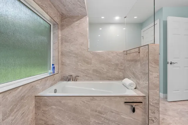 $499,000 | 11200 Delmar, Richland, MI 49083