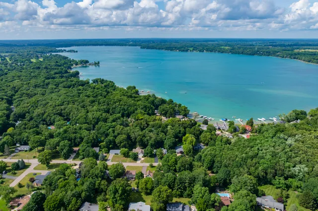 $499,000 | 11200 Delmar, Richland, MI 49083