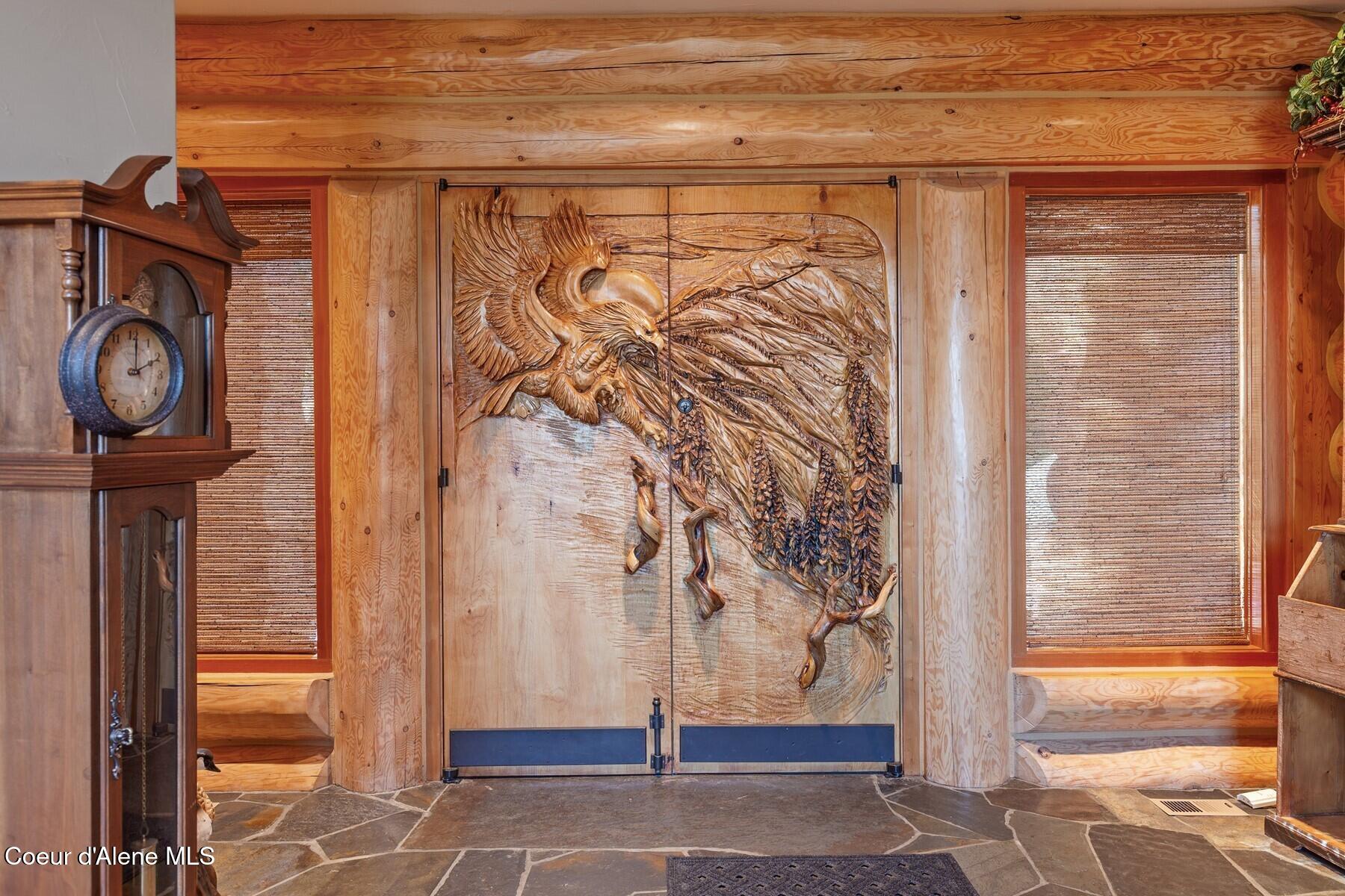 18869 South Trekker Woods Road Coeur D'Alene, ID 83814 - Photo 58 of 78 Inside Entrance Doors