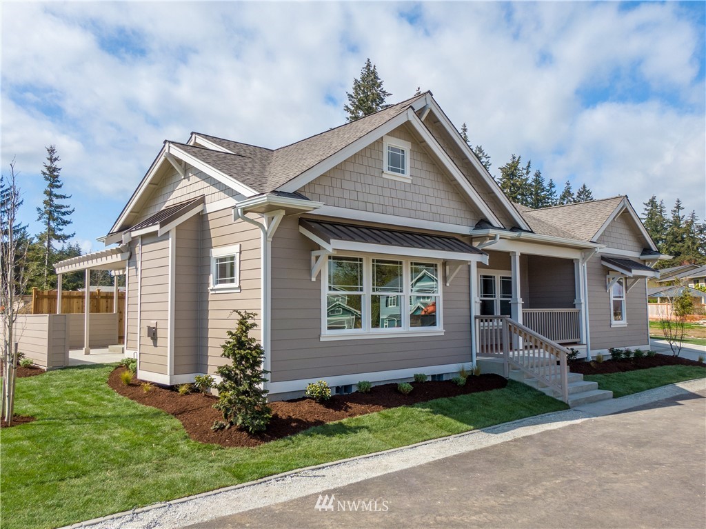 210 Haddon Road Anacortes, WA 98221 - Photo 3 of 24 Gallery Image 3
