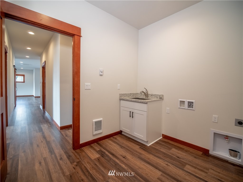 210 Haddon Road Anacortes, WA 98221 - Photo 22 of 24 Gallery Image 22