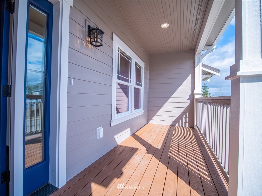 210 Haddon Road Anacortes, WA 98221 - Photo 4 of 24 Gallery Image 4