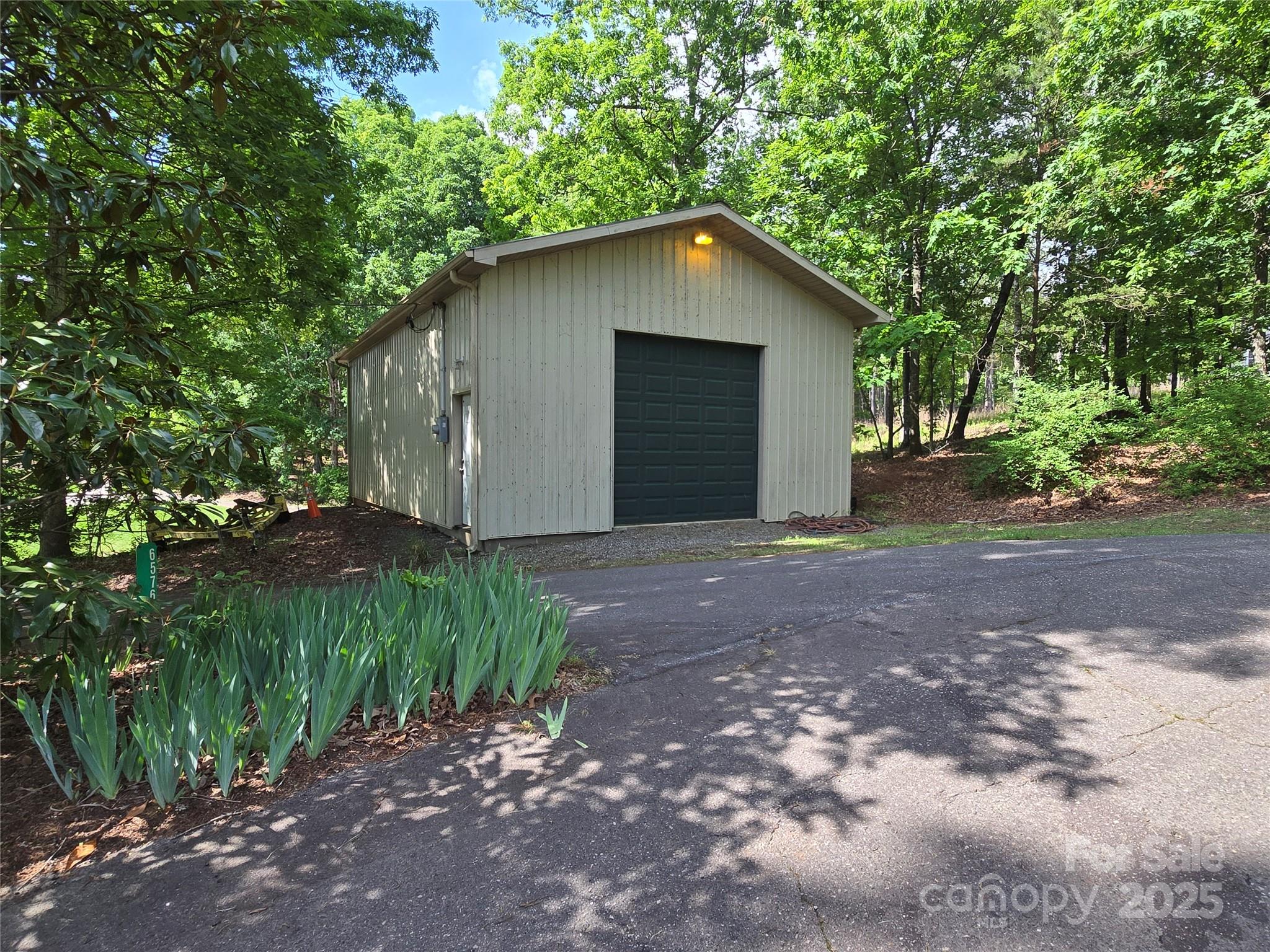 6580 Central Drive Conover, NC 28613 - Photo 27 of 27 a house with a outdoor space