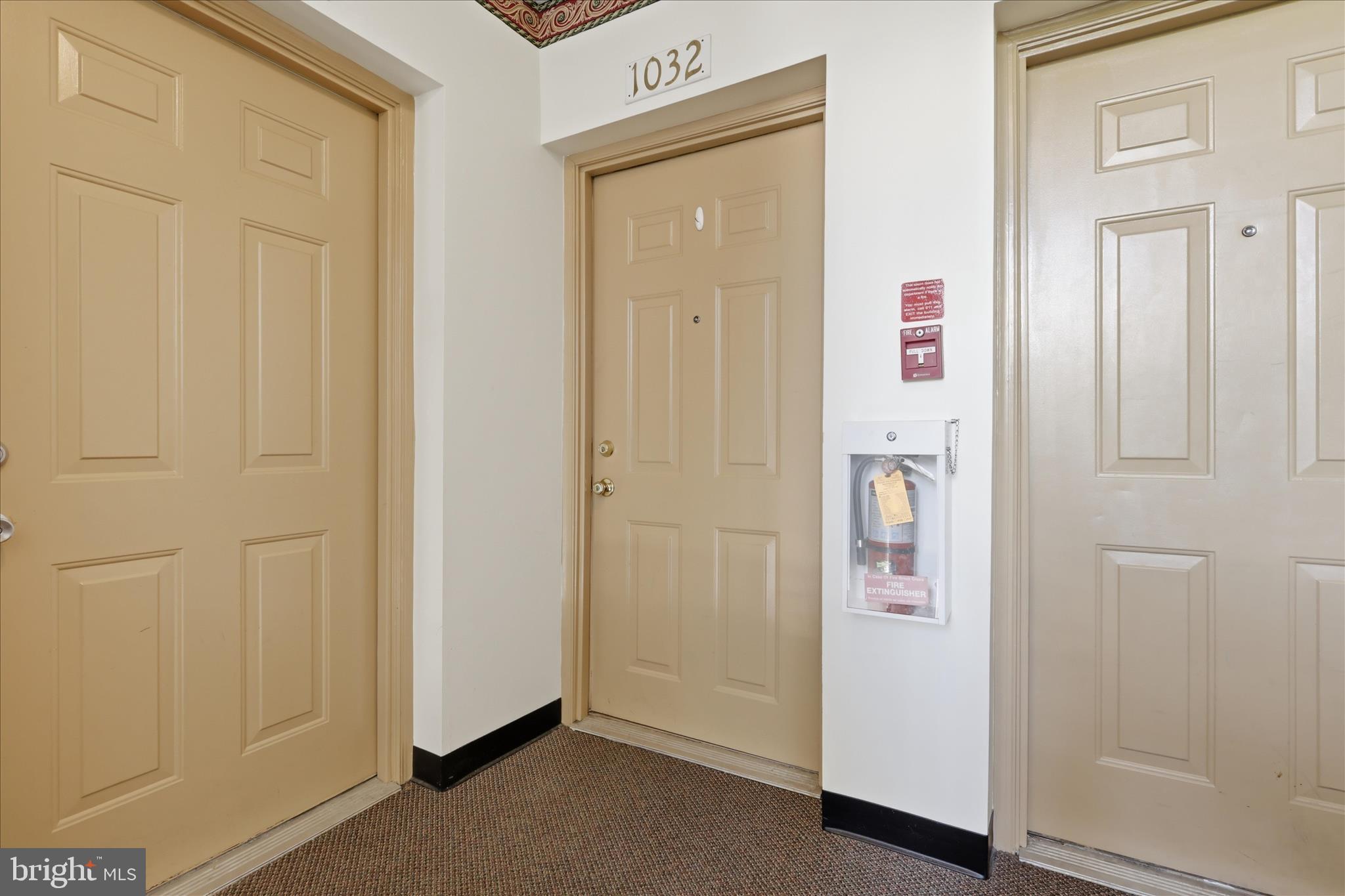 6343 Springwater Terrace, Unit 1032 Frederick, MD 21701 - Photo 3 of 28 IMG_9036