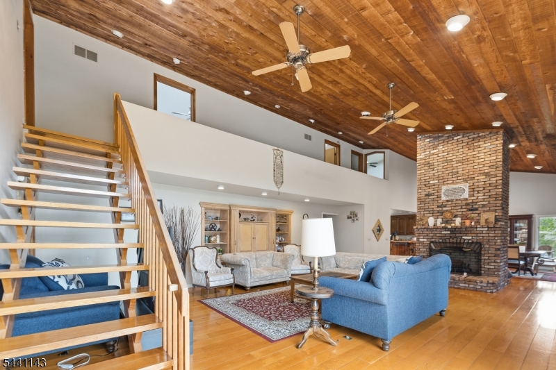 481 East Freehold Road Freehold, NJ 07728 - Photo 8 of 35