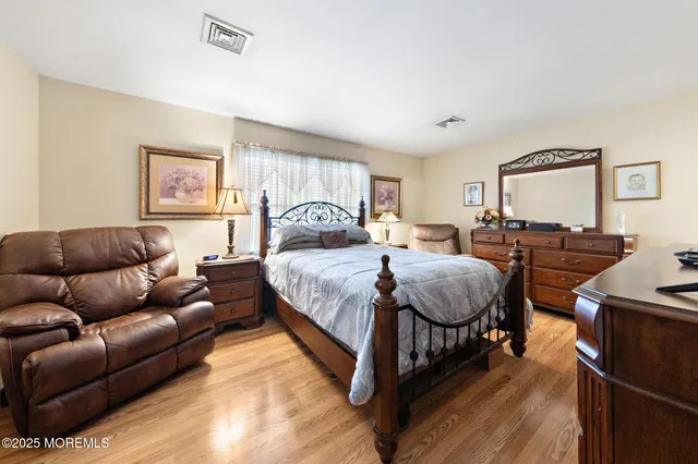 $499,900 | 1440 Lawrence Avenue, Toms River, NJ 08757