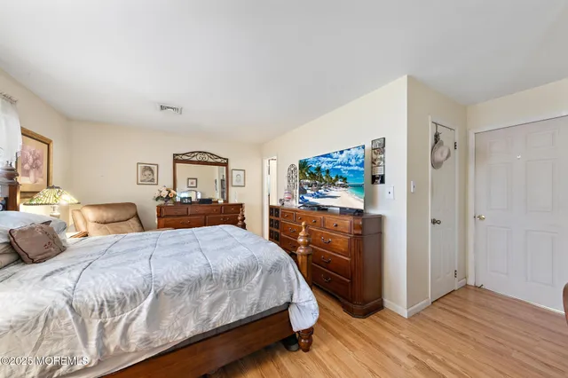 $499,900 | 1440 Lawrence Avenue, Toms River, NJ 08757