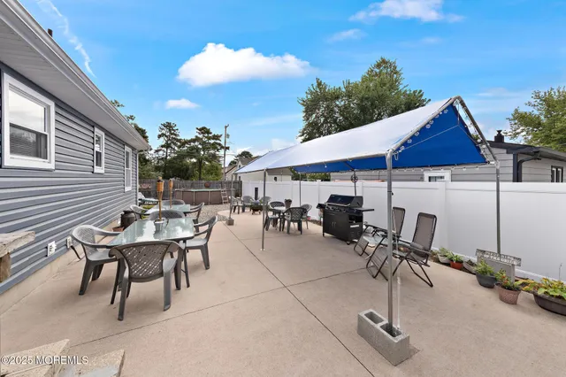 $499,900 | 1440 Lawrence Avenue, Toms River, NJ 08757