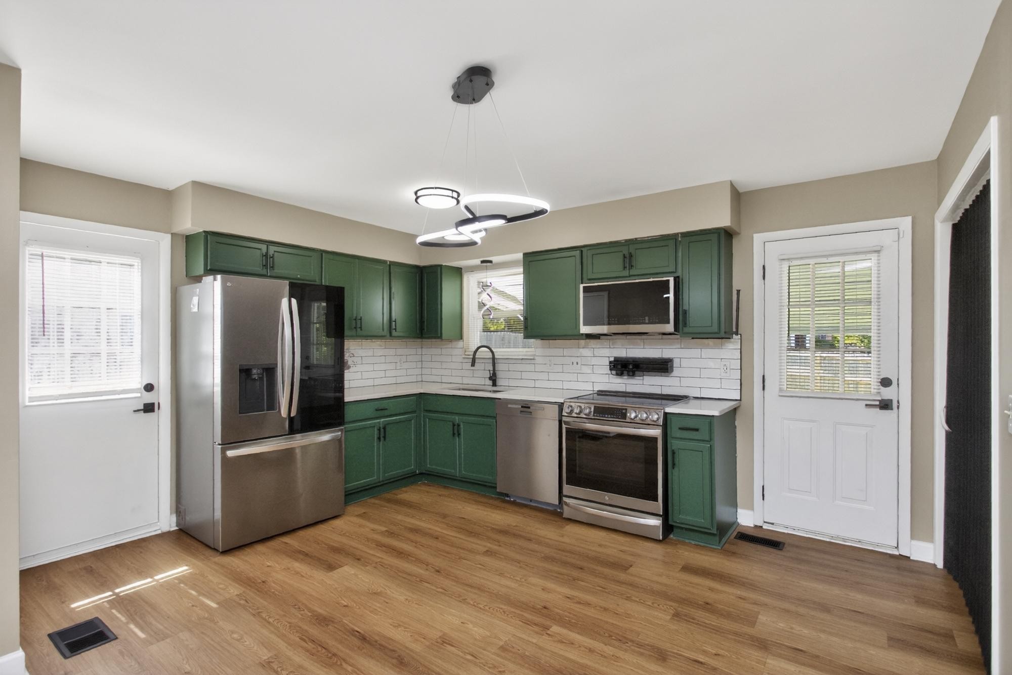 3153 Towne Village Road Antioch, TN 37013 - Photo 9 of 34