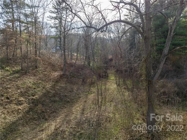 $58,000 | 0 Midway Crossing Drive, Unit 15, Clyde, NC 28721