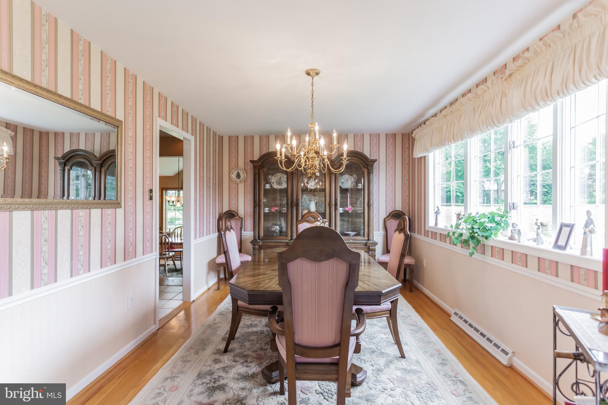 218 New Road Churchville, PA 18966 - Photo 7 of 28 Formal Dining Room