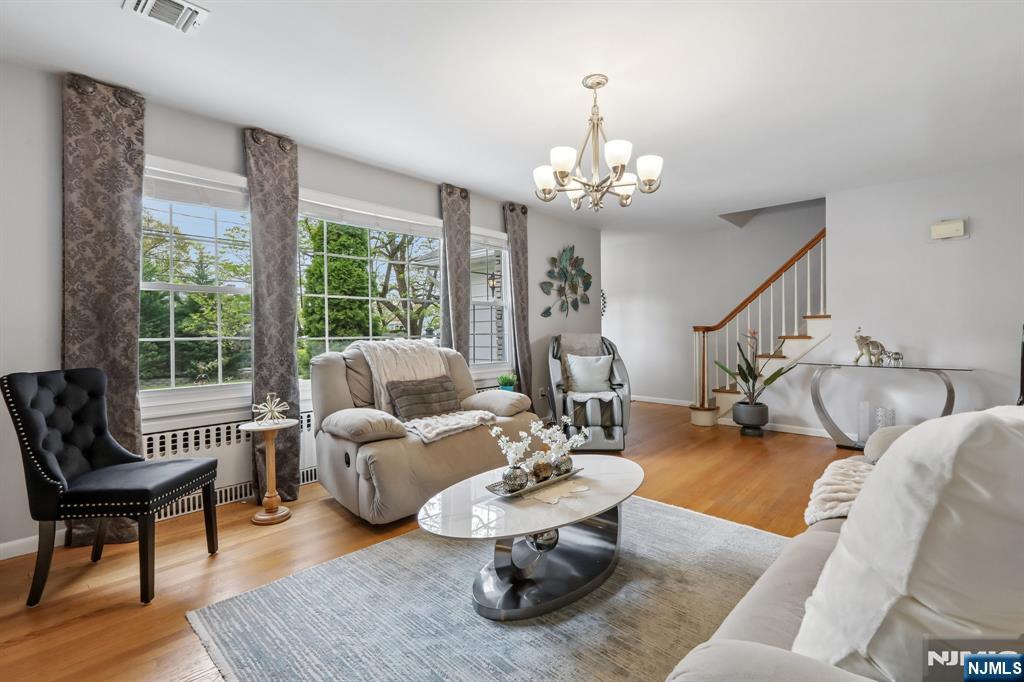 921 Linwood Avenue Ridgewood, NJ 07450 - Photo 7 of 42