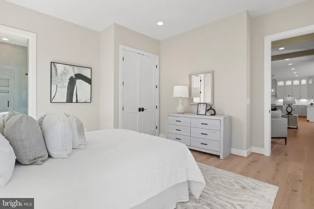 $2,118,500 | 9211 Kilmarnock Drive, Fairfax, VA 22031