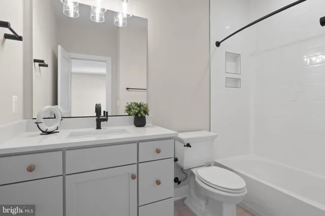 $2,118,500 | 9211 Kilmarnock Drive, Fairfax, VA 22031