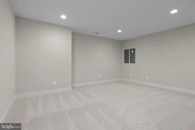 $2,118,500 | 9211 Kilmarnock Drive, Fairfax, VA 22031