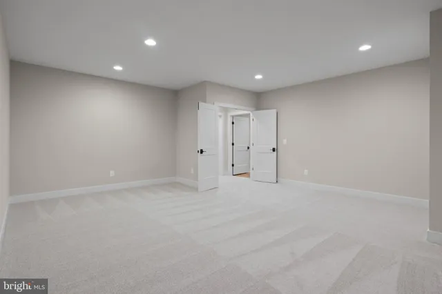 $2,118,500 | 9211 Kilmarnock Drive, Fairfax, VA 22031