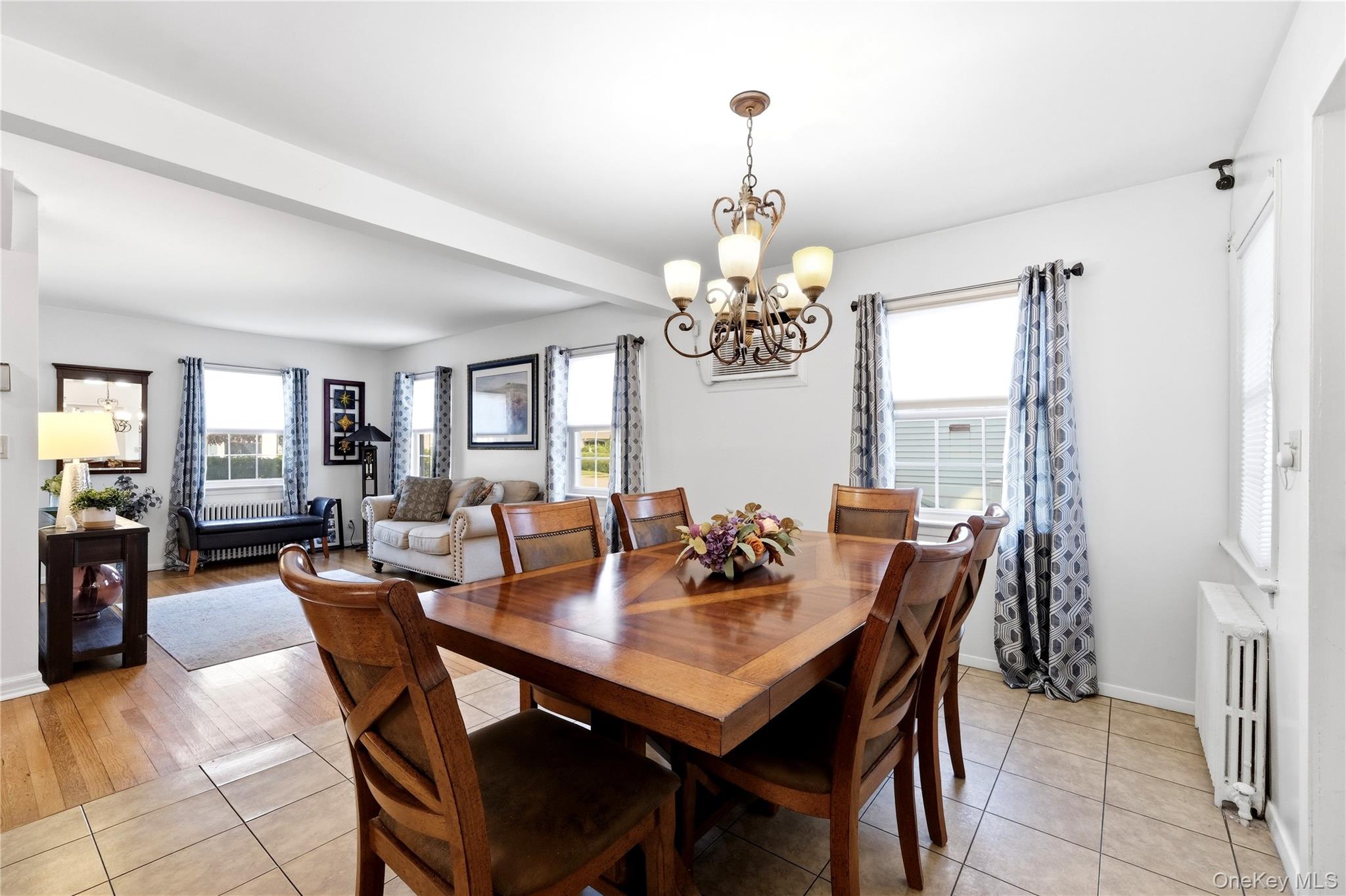 205 Stuart Road Valley Stream, NY 11581 - Photo 6 of 27 Gallery Image 6