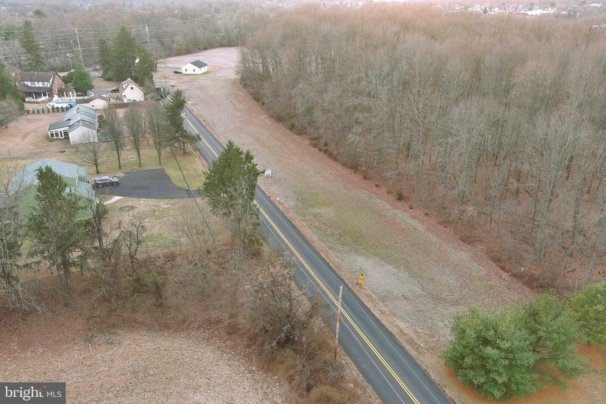 26 Garwin Road Swedesboro, NJ 08085 - Photo 9 of 10 a view of a pathway both side of shower