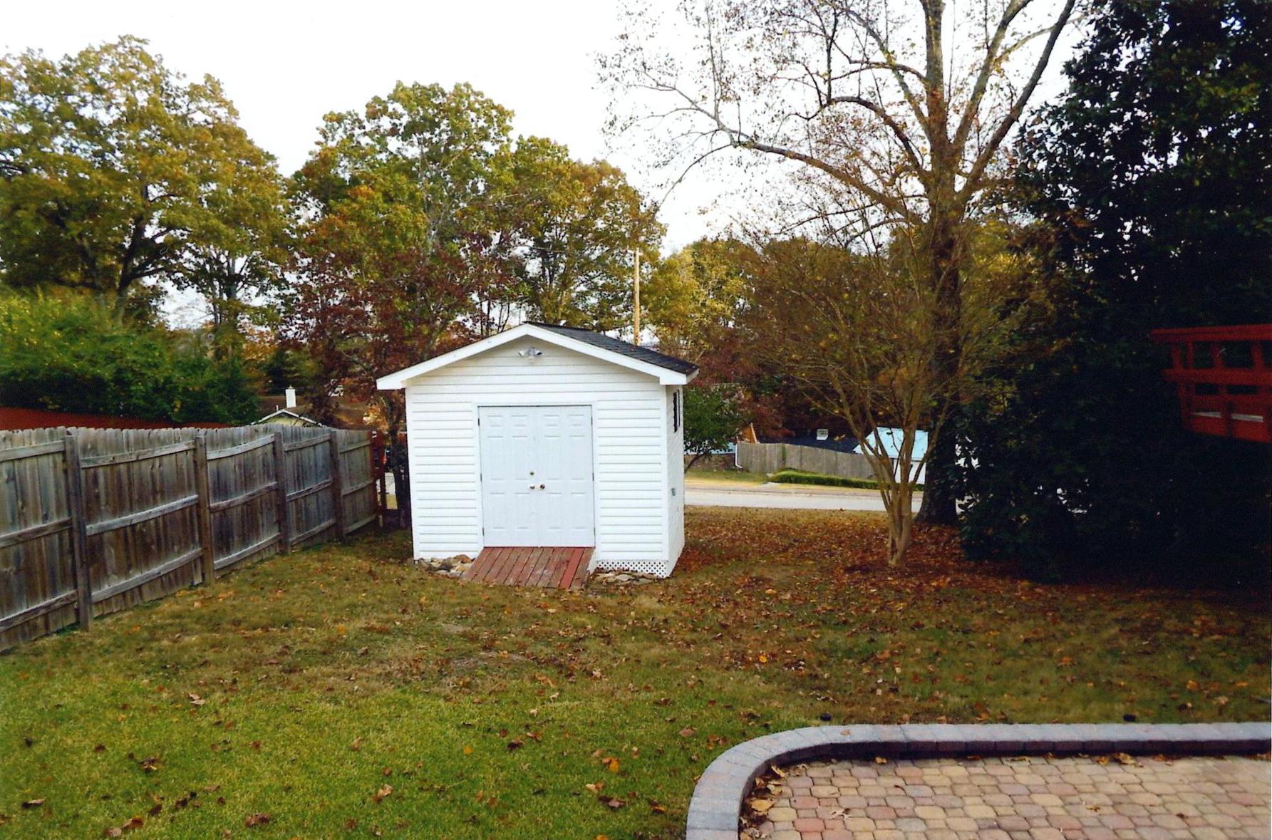103 Olney Lane Oak Ridge, TN 37830 - Photo 6 of 15 5